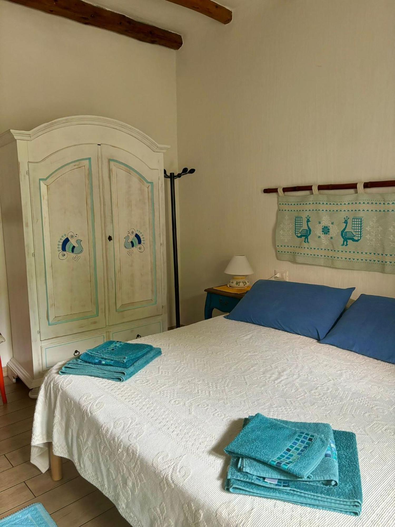 B&B Pascal House Nuoro_Iun E5016 Nuoro  Ngoại thất bức ảnh