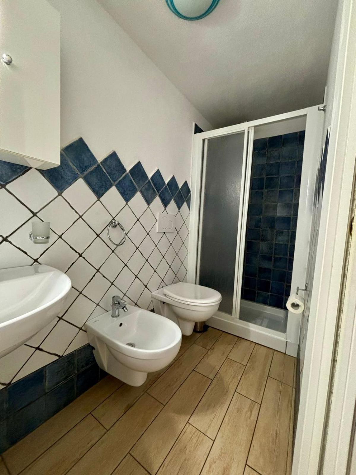B&B Pascal House Nuoro_Iun E5016 Nuoro  Ngoại thất bức ảnh