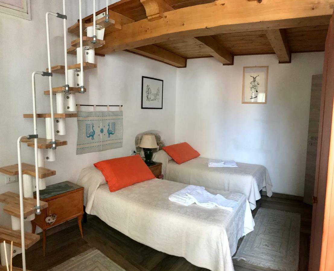 B&B Pascal House Nuoro_Iun E5016 Nuoro  Ngoại thất bức ảnh