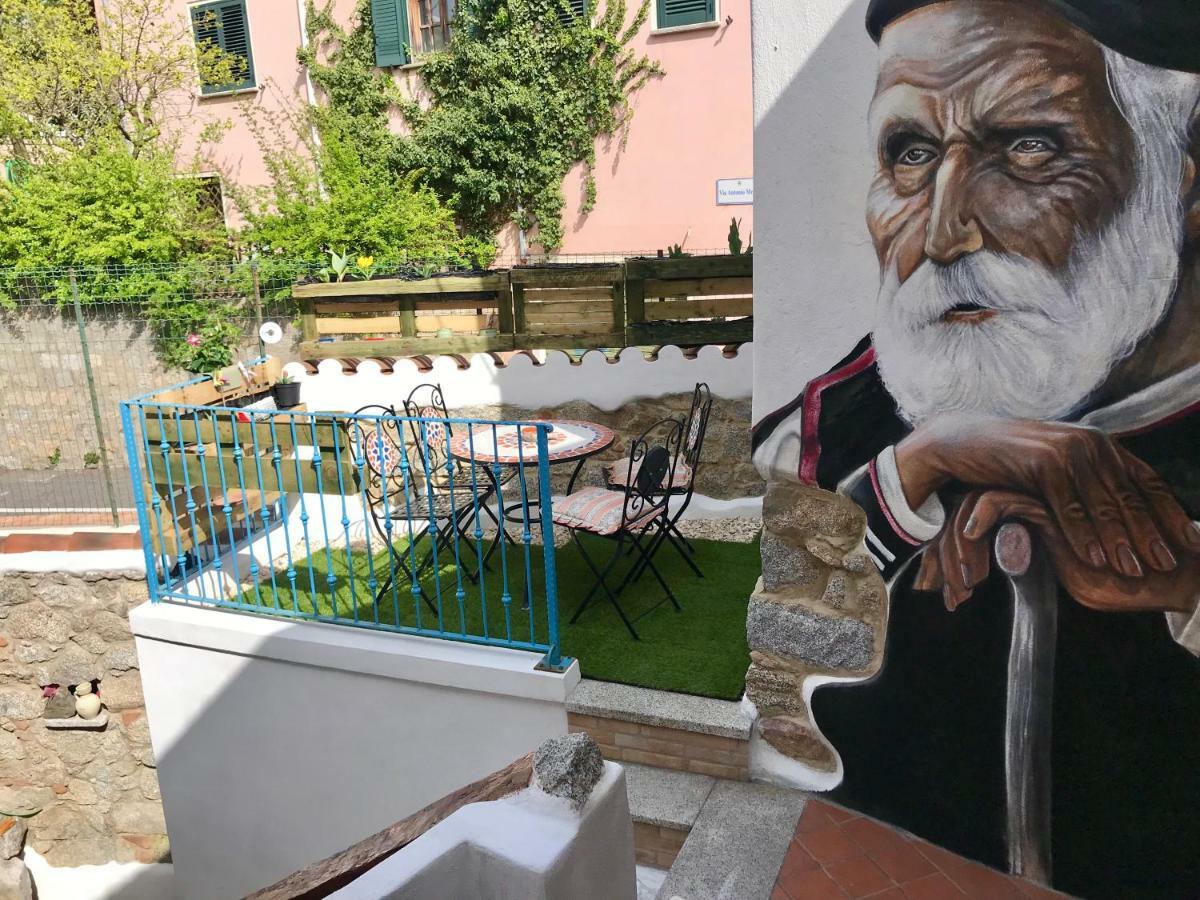 B&B Pascal House Nuoro_Iun E5016 Nuoro  Ngoại thất bức ảnh
